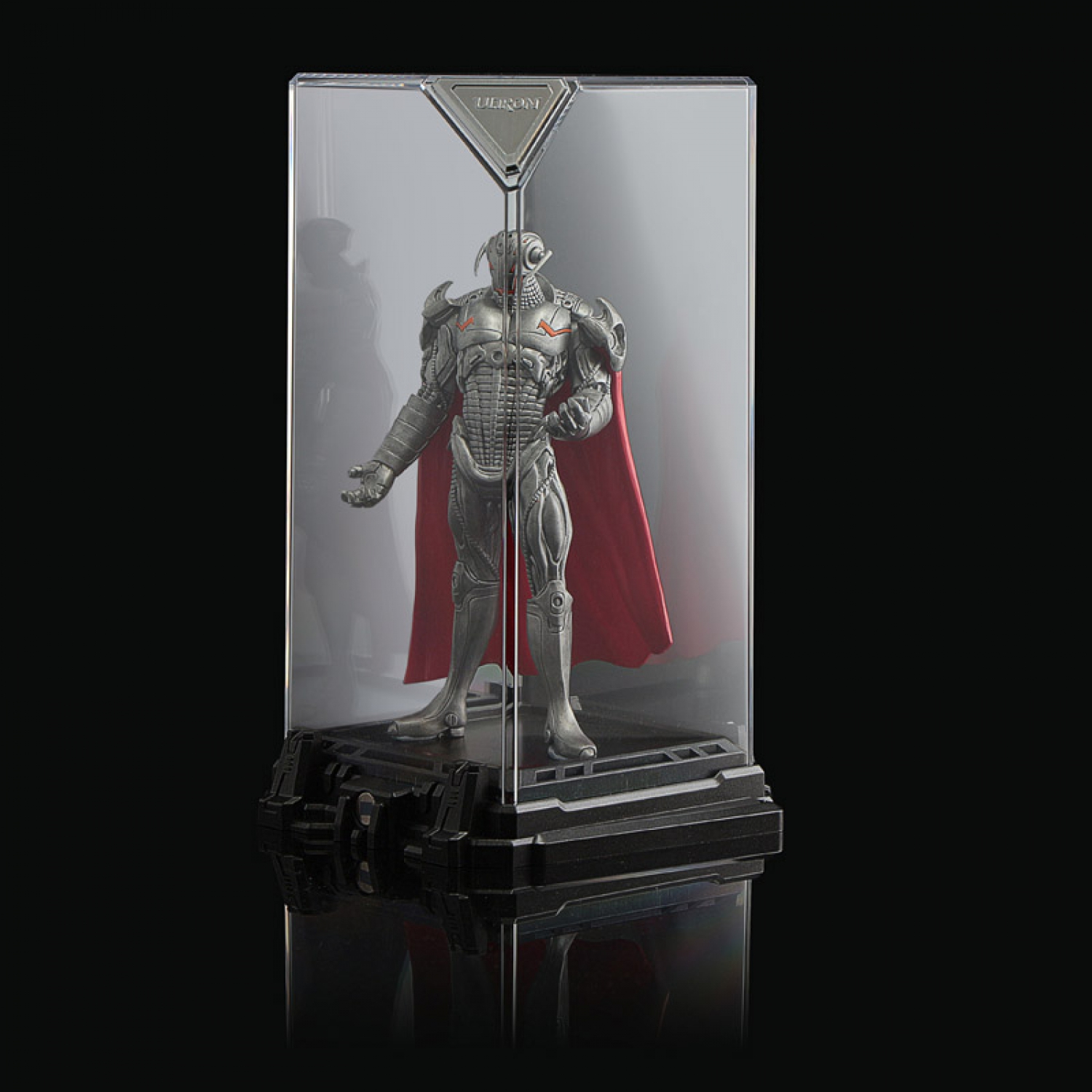 Super Hero Illuminated Gallery Collection 1 Ultron